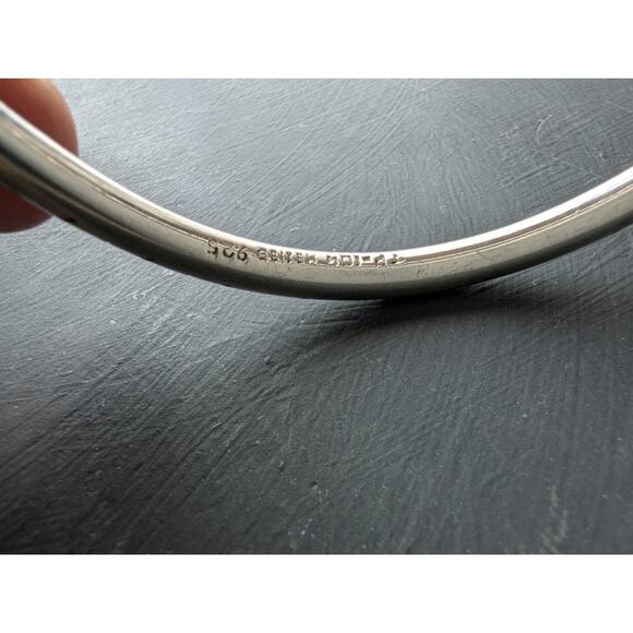 Two Vintage Mexico Sterling Silver 925 Bangle Bracelets 26 grams - Picture 6 of 7